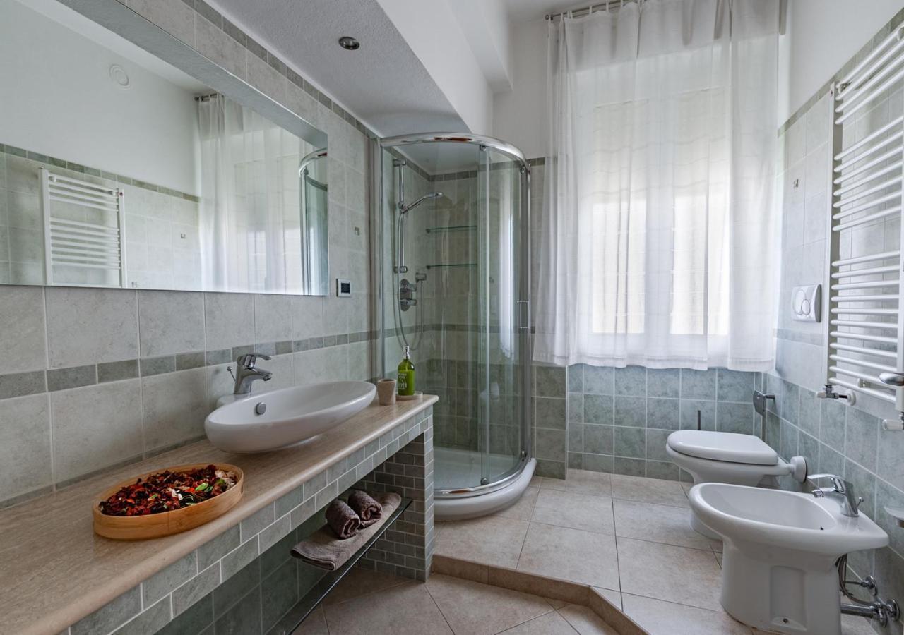Luxury House Near Train Station Apartment Livorno Exterior foto